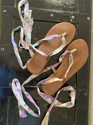 Sandalias gladiadoras moradas