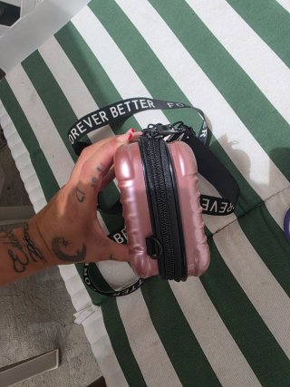 Bolso de mano rosa con correa Forever Better