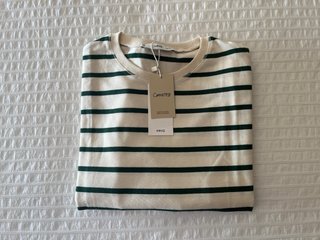 Sudadera fina de rayas beige y verde de Mango