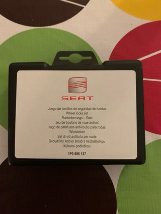 Tornillos Antirrobo Seat Originales Nuevos