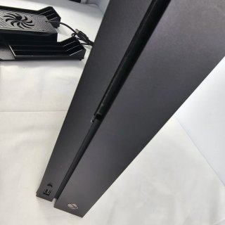 Xbox One X + Accessori Neri
