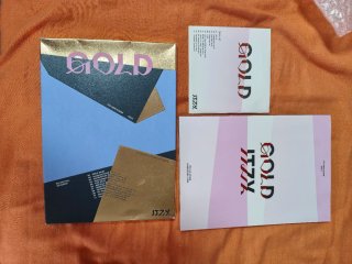 Itzy Gold album