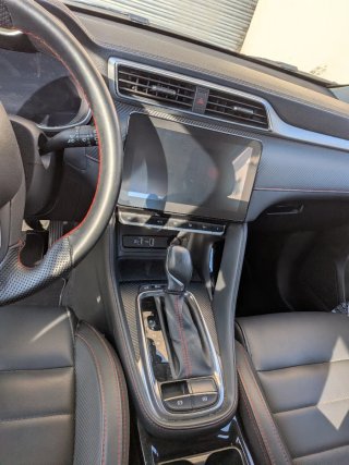 MG ZS 2023