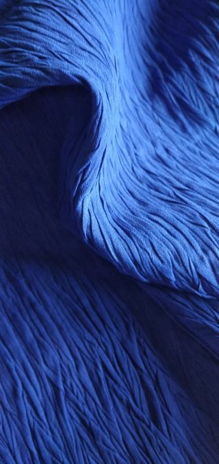 Retal Tela azul con textura plisada