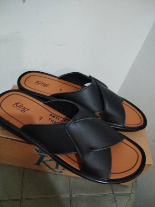 Ciabatte Uomo King N.45 Pelle Nera Marrone