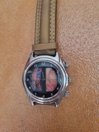 Reloj curioso