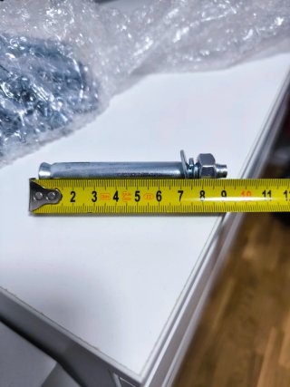 Pernos de anclaje metálicos expansivos