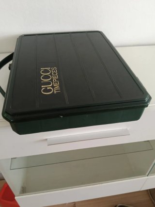 Valigetta ufficiale Gucci per orologi