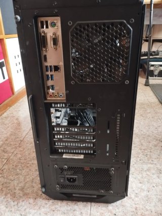 PC gaming i5-8600k 32GB RAM torre de escritorio