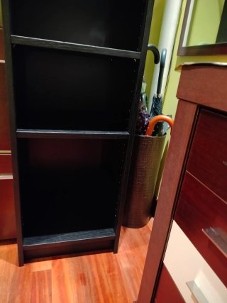 Vitrina BILLY Ikea Negra Efecto Roble 39*40*202cms