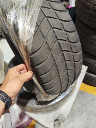 Ruedas Pirelli Rally Agua