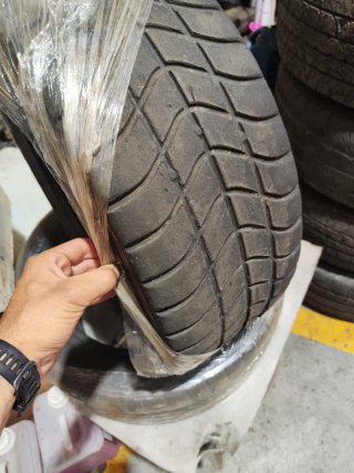 Ruedas Pirelli Rally Agua