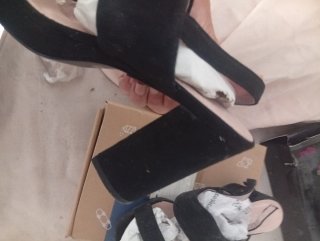 Zapatos de tacón negros para mujer
