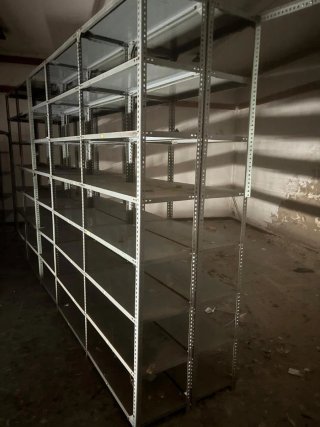 Estantería metálica G