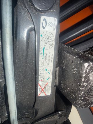 Gato elevador coche