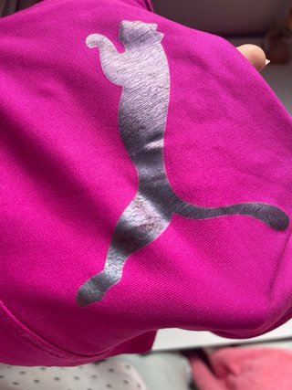Top deportivo Puma rosa