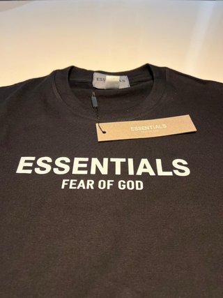 Conjunto Essentials Negro Talla S
