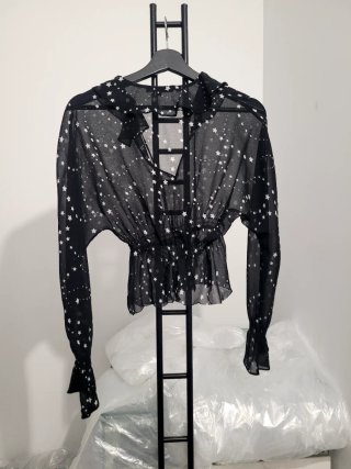 Blusa negra Maje