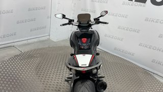 Ducati Diavel - 2011 - 57.725 KM