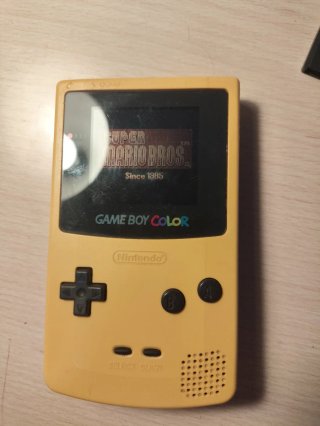 Console Nintendo Game Boy Color Gialla + 4 Giochi