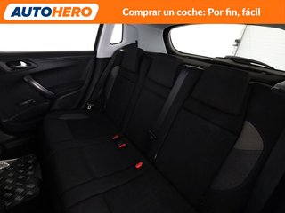 Peugeot 2008 1.5 Blue-HDi Style