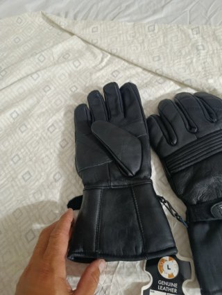 Guanti moto termici pelle neri L ma molto grandi