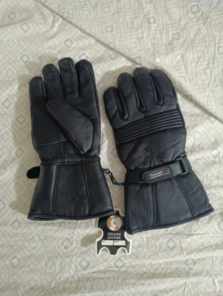 Guanti moto termici pelle neri L ma molto grandi