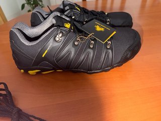 Zapatos de seguridad negros y amarillos talla 46