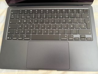 MacBook Air M4 13” 16/256gb