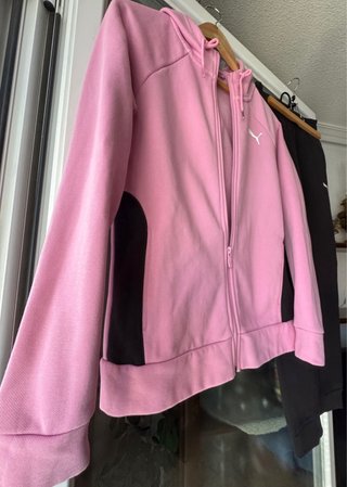Conjunto Puma Sudadera y Pantalón Negro/Rosa