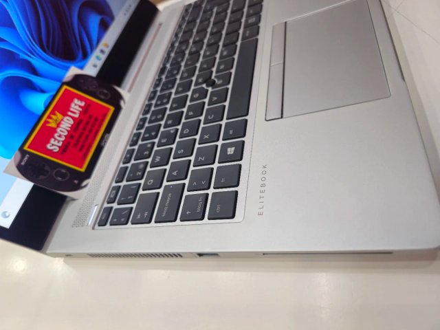 HP Elitebook 840 G5 i7 24GB RAM 512GB SSD