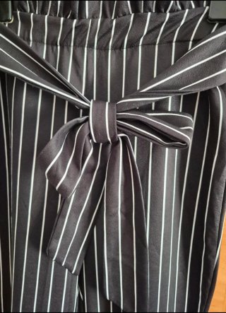 Pantalones elásticos a rayas
