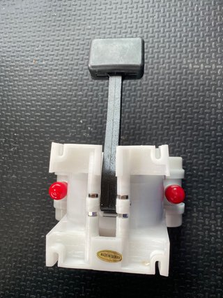 Pedal autocebante TMC