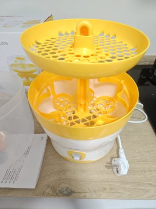 Esterilizador de biberones Beurer Babycare BY 76
