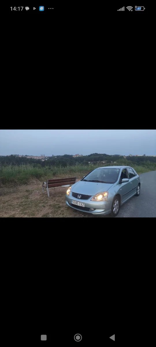 Honda Civic 2004 - foto 1