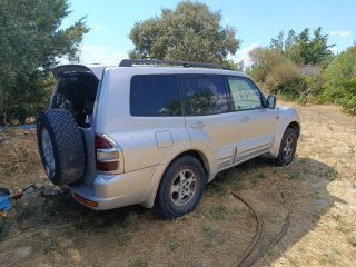 Mitsubishi Montero 2001