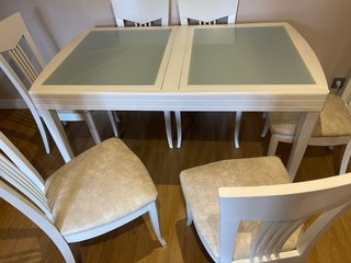 Mesa comedor blanca con 6 sillas