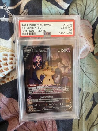 Mimikyu V TG16 Brilliant Stars PSA 10