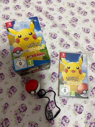 Nintendo Switch: Pokémon Let's Go Pikachu + Poké Ball Plus