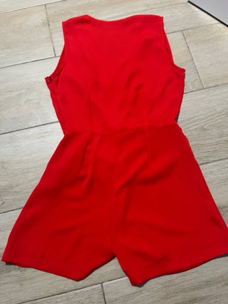 Mono corto Zara rojo Talla XS