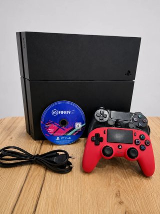 PS4 Fat + 2 Mandos + FIFA 19 de regalo