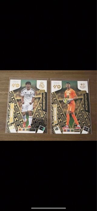 Cromos Panini LaLiga 2025,2026 Y MUNDIAL