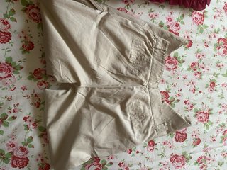 Pantalón Carolina Herrera Talla 4 Beige