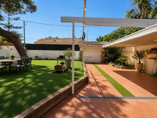 Chalet en alquiler en La Pineda en Castelldefels