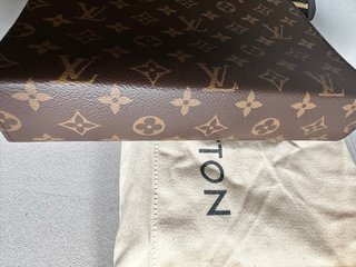 Necessaire Louis Vuitton Monogram Marrone e Nero