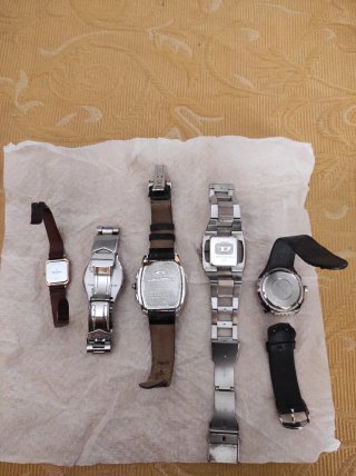 Lotto 5 orologi - Ricambi/Restauro