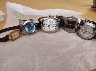 Lotto 5 orologi - Ricambi/Restauro