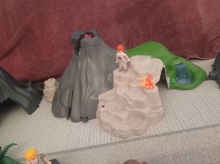 Lote Playmobil Prehistoria Volcanes Cueva Mamut