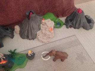 Lote Playmobil Prehistoria Volcanes Cueva Mamut