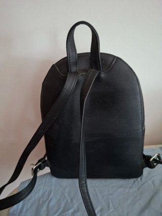 Mochila negra